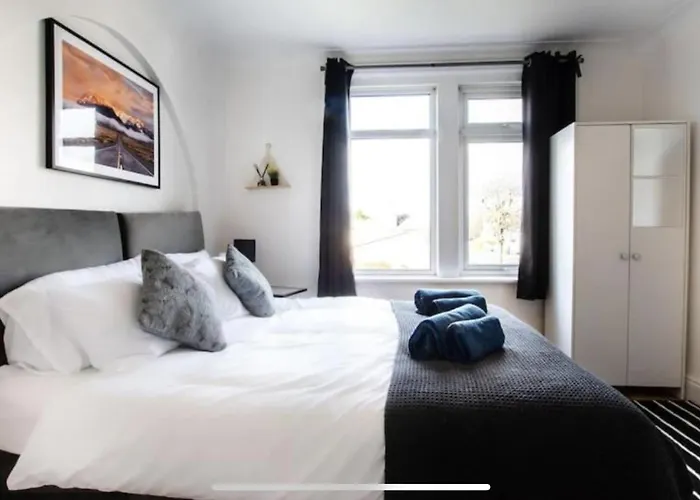 A Cosy 2 Bed Flat In Swindon